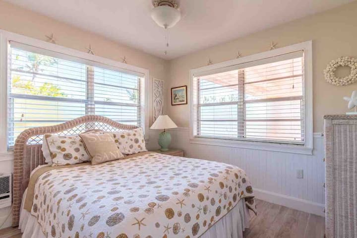 ห้องนอนควีนไซส์