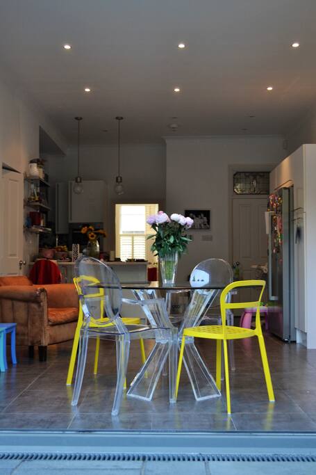 View back into kitchen and breakfast room from patio
