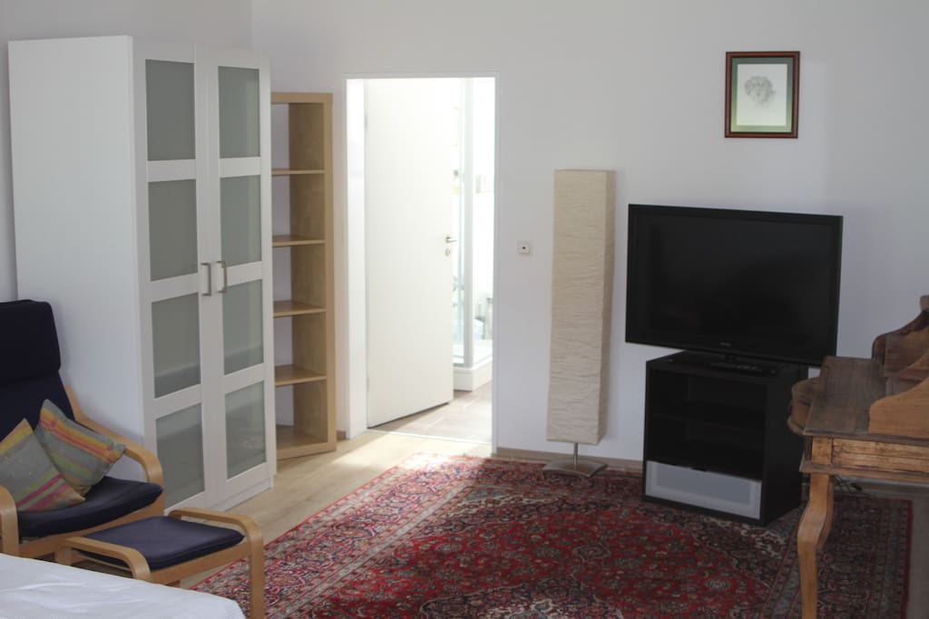 Schlafzimmer 1
