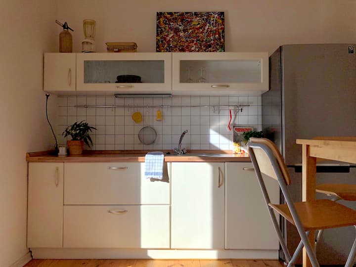 COZY apartment in Art Nouveau villa by the botanical garden, ZOO