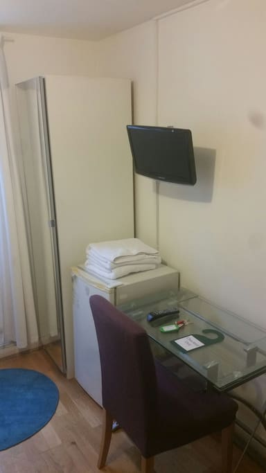 Room's Tv