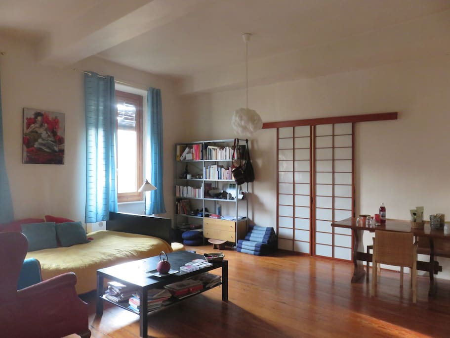 un coin salle à manger