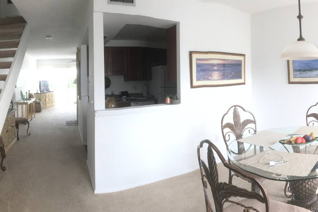 Sunny dining area seats 6