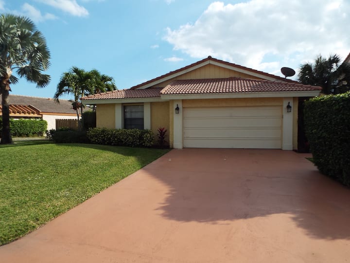 Paradise Palms Vacation Rentals & Homes Boca Raton, FL Airbnb