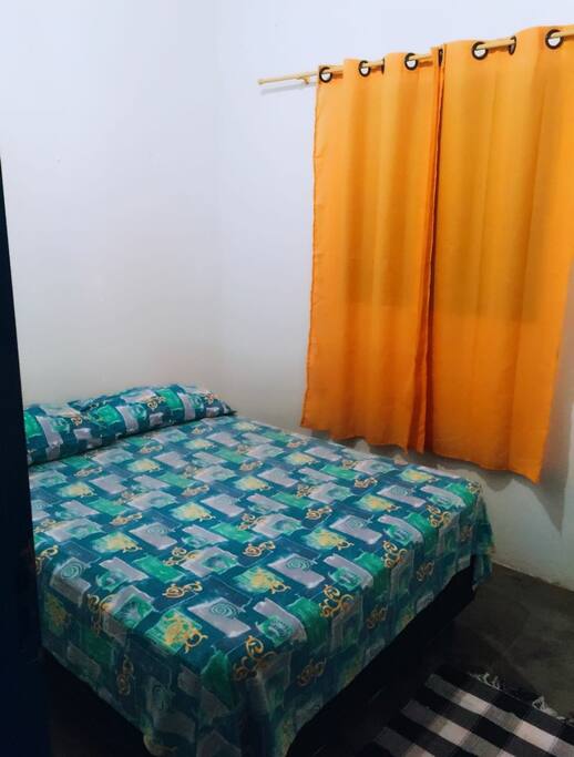 Quarto 2
Cama casal + acomoda 2 colchões casal
