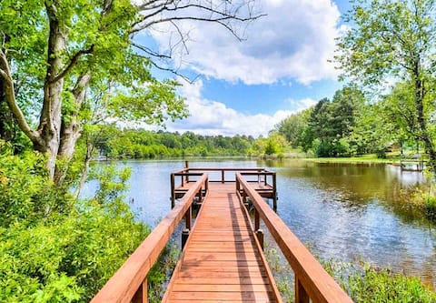 Sweet Marion - Dock + Boat Ramp + Hot Tub!