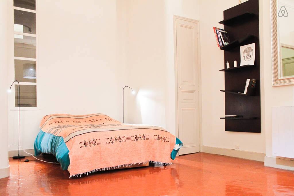 Chambre spacieuse