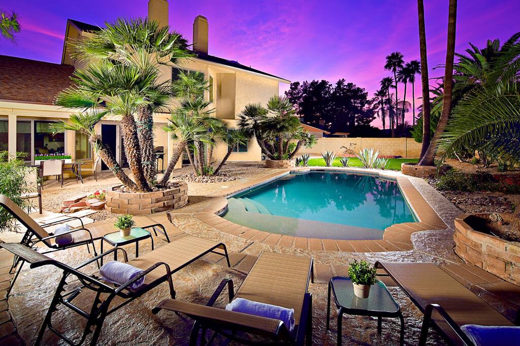 Relax and enjoy! Pool has a Baja feature, tons of mature palm trees, and more!