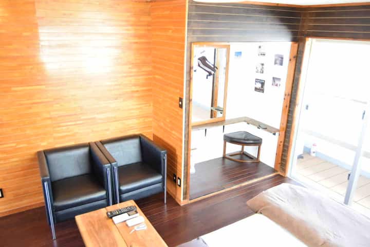 大人ワンルーム/3人まで追加人数無料/専用駐車1台無料/飲食店多数/海近く - Okinawa Prefecture, Japan