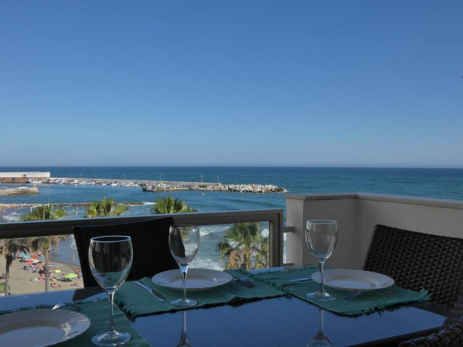 Sea views dinner area