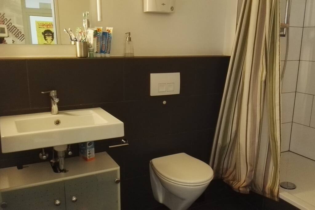 Badezimmer 1