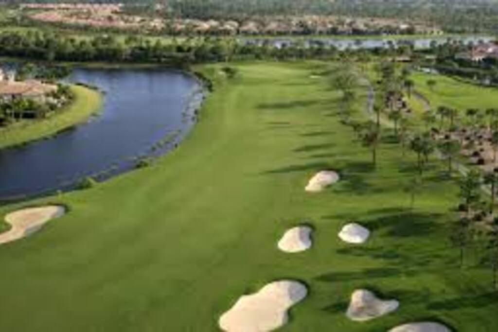 18 hole golf course