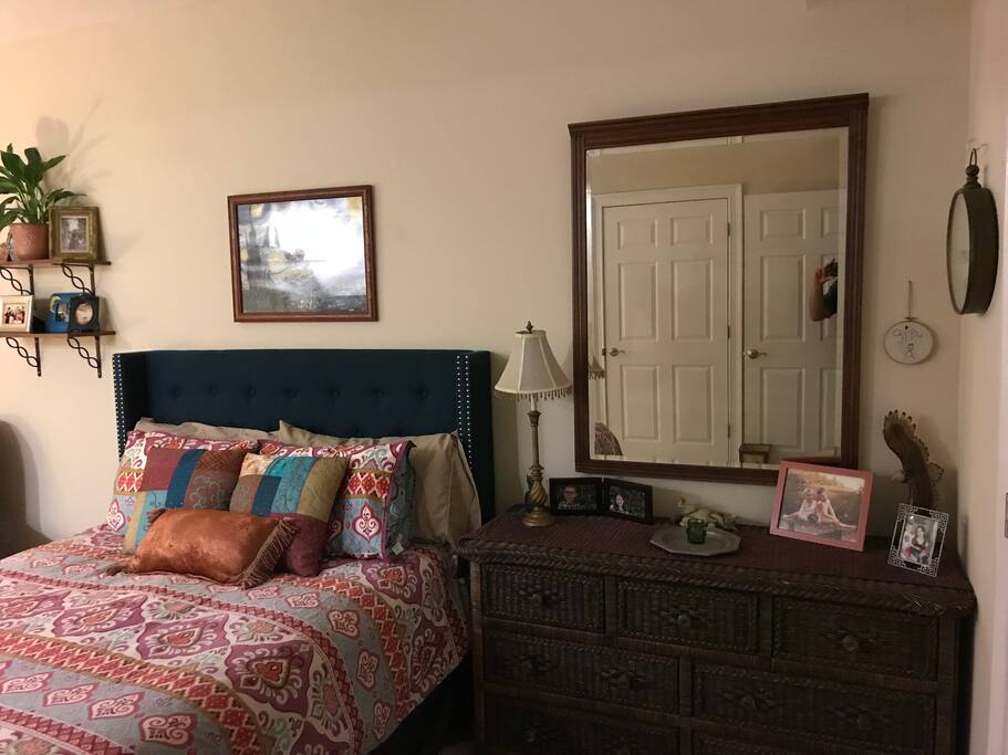 Private Room angle 2