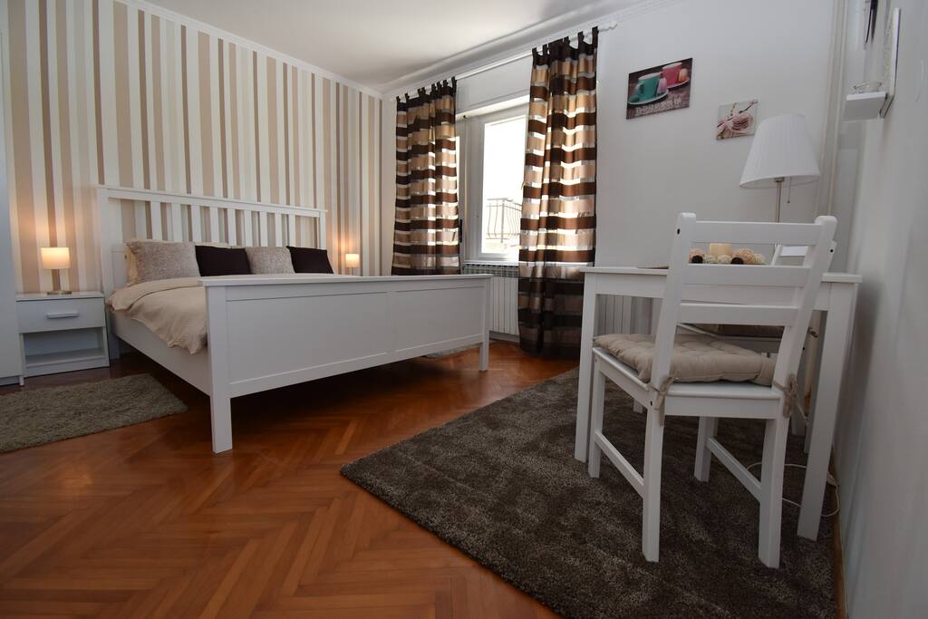 Cosy bedroom