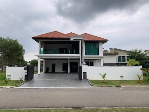 Aurora7 Homestay Cyberjaya