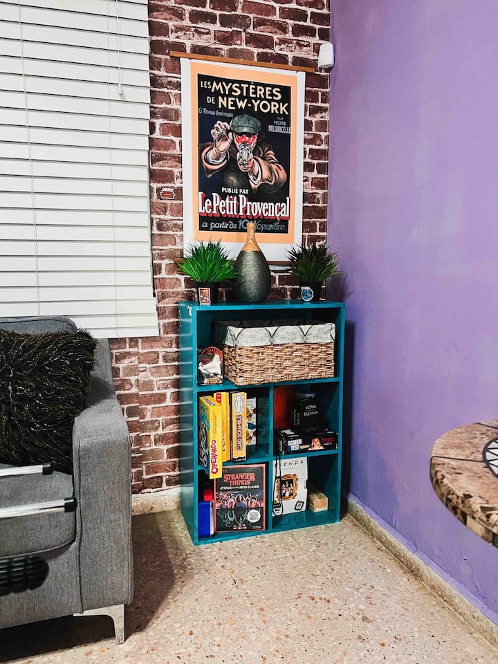 Tv Series Inspired Rental: Friends And Many More - Aguadilla