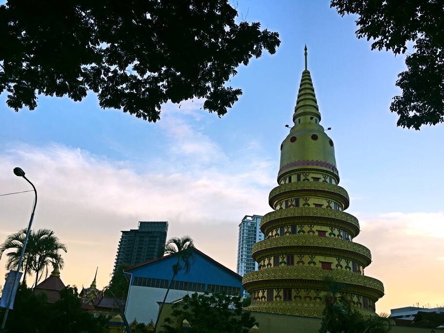 Nice location. We are directly opposite the Sleeping Buddha Temple, 5 mins walk to Gurney Drive.