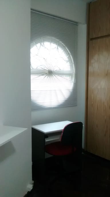 Mesa para notebook