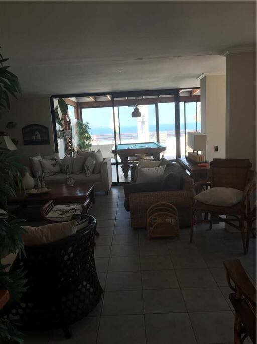 Segunda planta
Living con chimenea