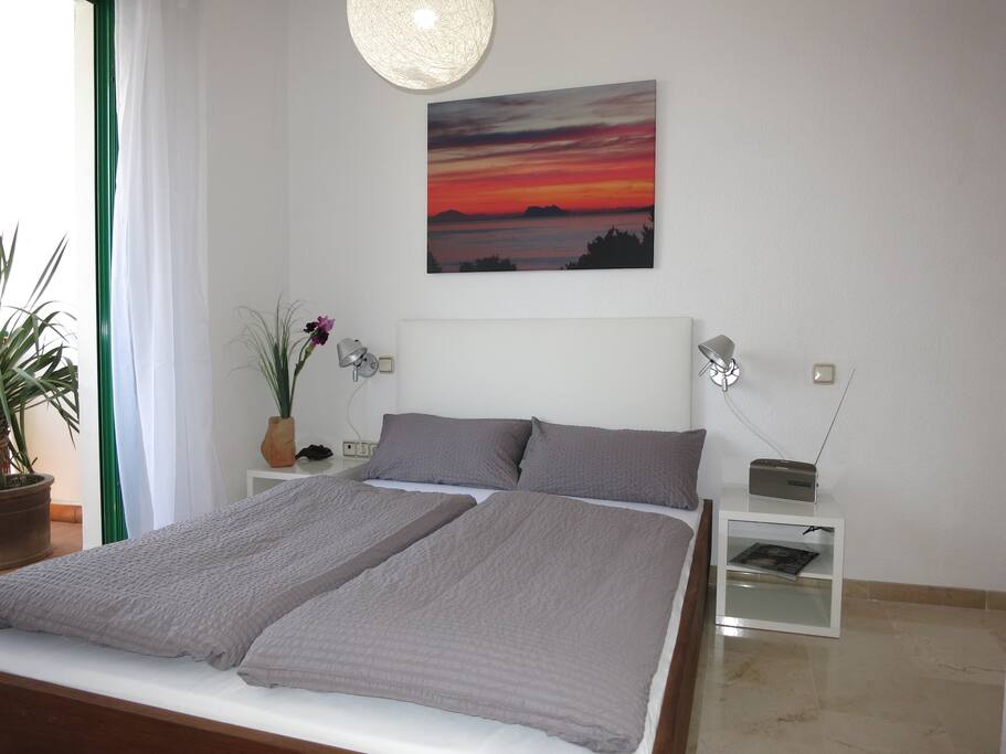Go to sleep with a perfect sunset and beach view ;) This photo was taken at the beach of Estepona. Enjoy the real one !
