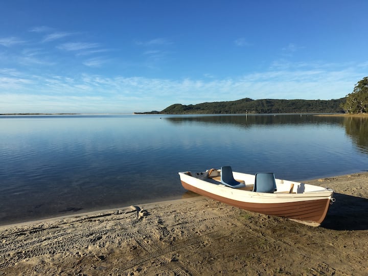 Jacaranda Beach House Smiths Lake