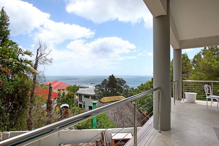 Kingfisher Apartment at Dolphin Crest Villa gallery image 5