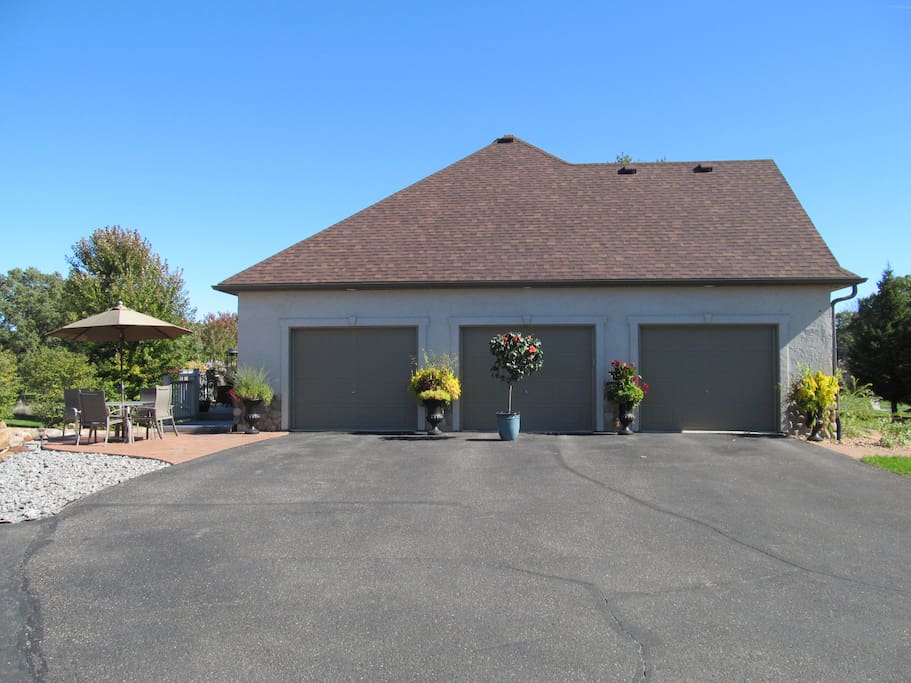 3 stall garage on side of house.