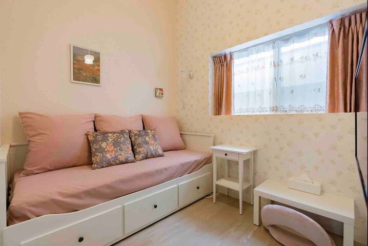 Mamaia Nord managed Airbnb listing 3