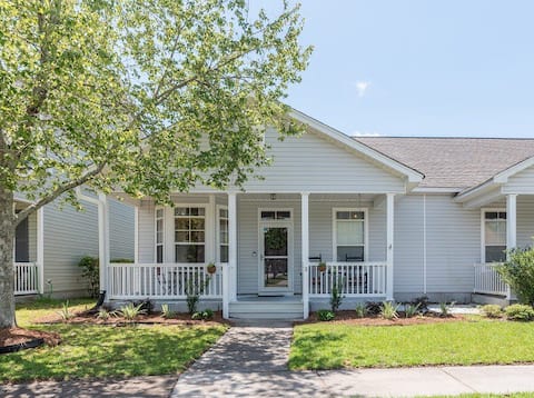 Charming Bluffton Single Story Home In Old Town