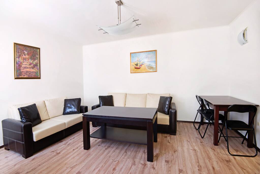 Hardwood floors and a contemporary setting