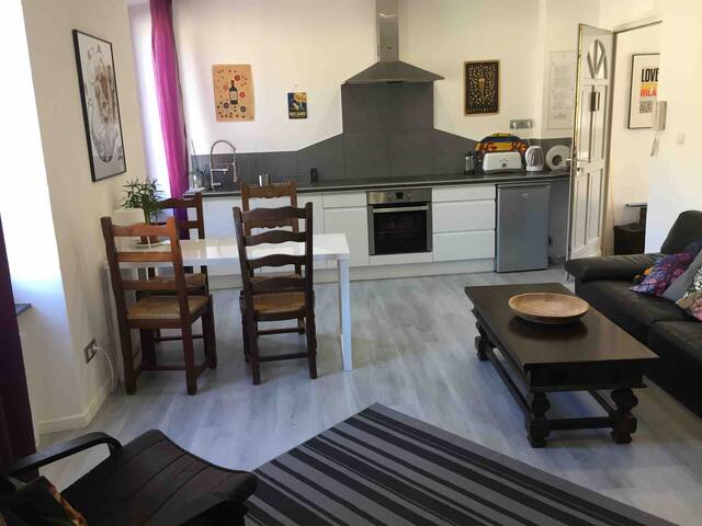 Airbnb Ribaute Vacation Rentals Places To Stay Occitanie
