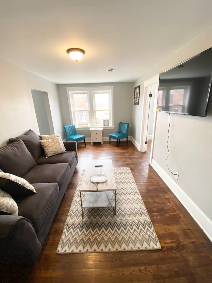 The Grove Condo 2bd 1bth - Saint-Louis, MO