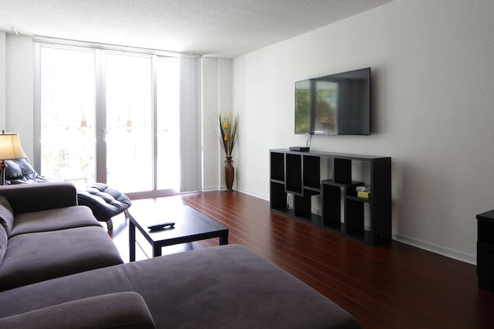 Beautiful Sunny Isles apt 1/1 - PRIVATE TERRACE