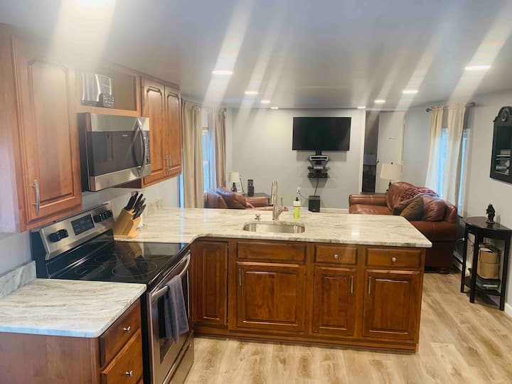 Secluded Catskill Mountain Getaway Houses for Rent in Jefferson, New