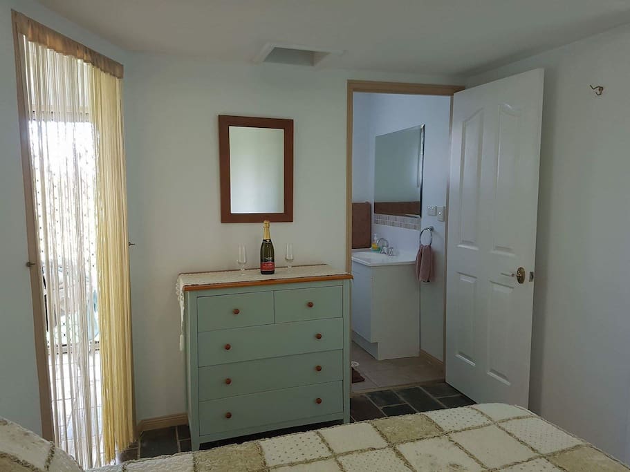 Cosy bedroom with ensuite.