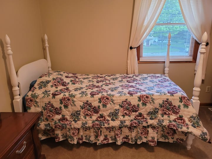 Top 12 Airbnb Vacation Rentals In Youngstown, Ohio Updated 2024 Trip101