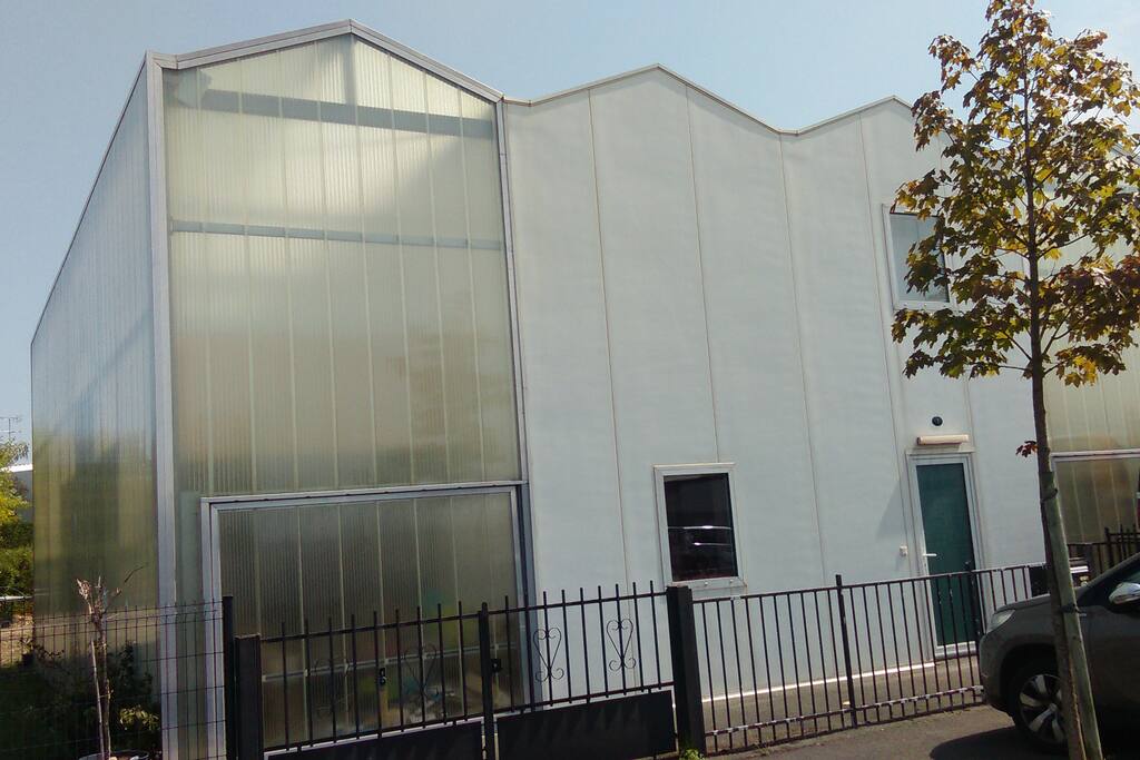 Quartier d'architecte type "maison serre" - Façade avant