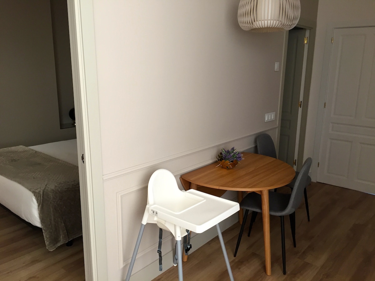 还有儿童高脚椅