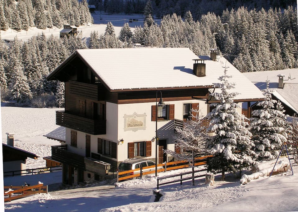 Chalet Bucaneve