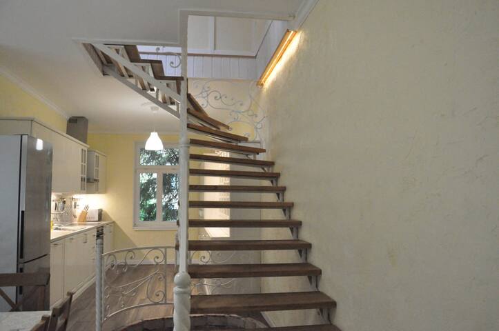 House near to Schönbrunn – Free Parking gallery image 4