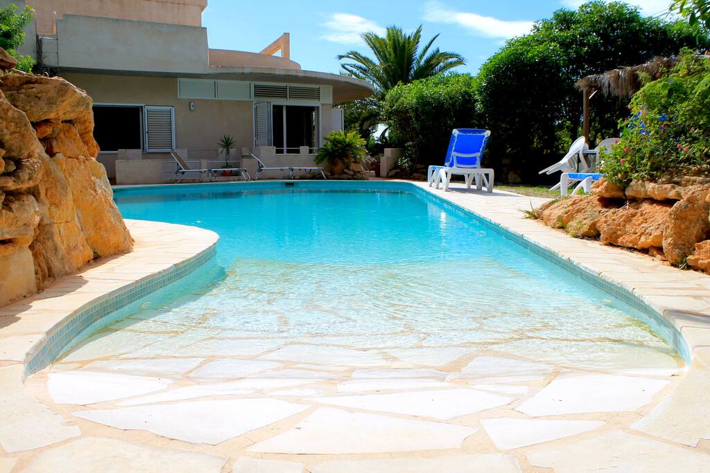 Big deep swimming pool