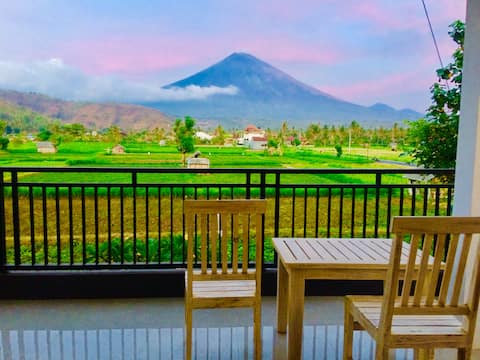 D'uma Homestay x2 room with stunning mountain view