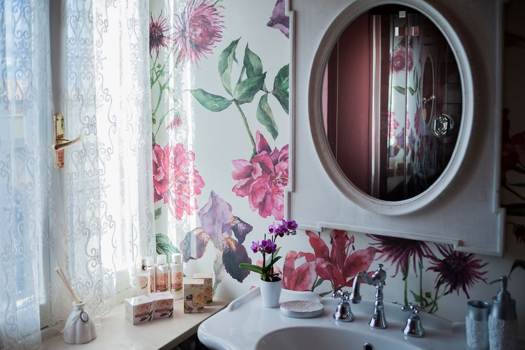 bagno privato Camera Peonia Rossa