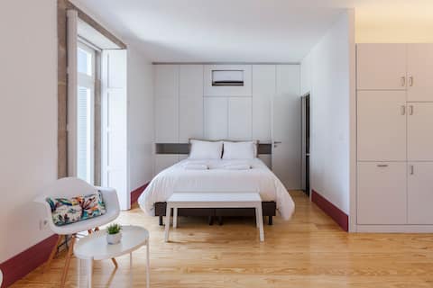 crowntown apartment 2b