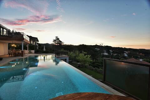 Villa Tuzko , sea view Vila with pool and cinema