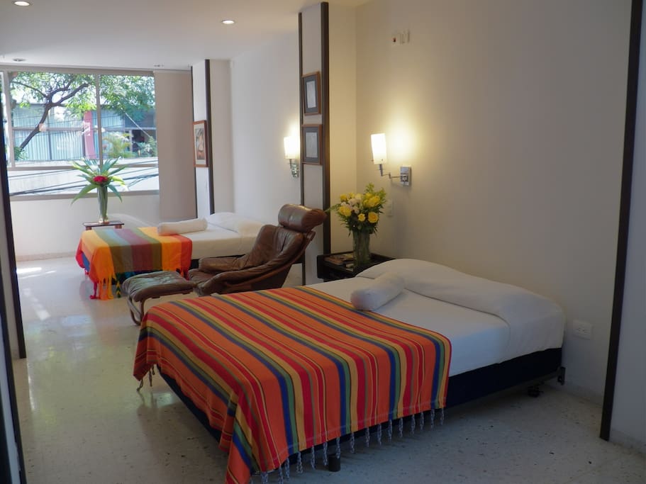 Habitación temática de Fernando Botero,