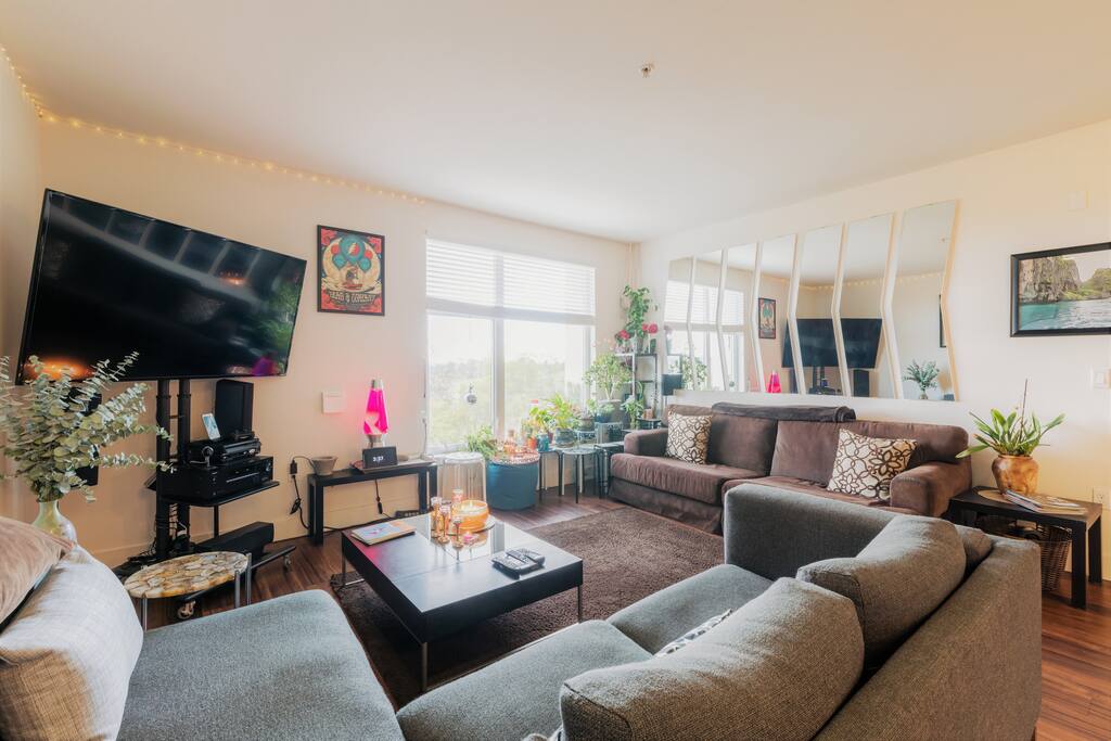 The lounge!