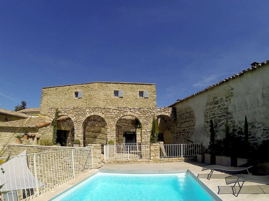 LA MAISON DE LEONCE