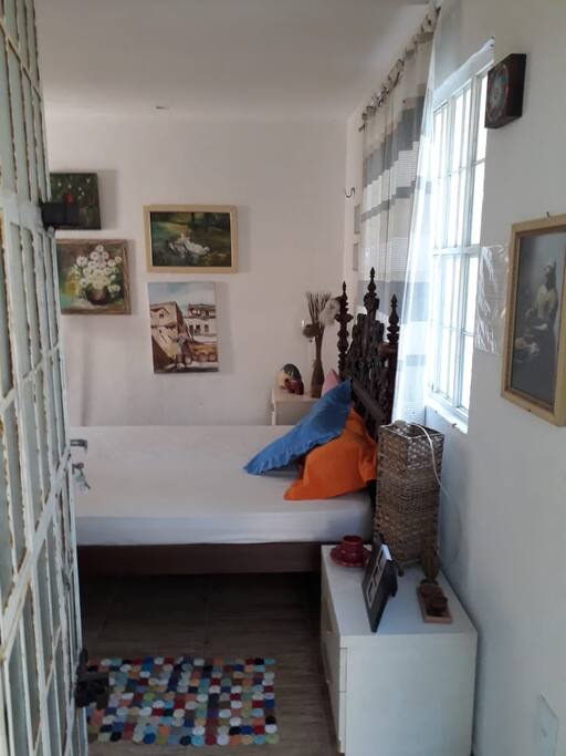 Dentro do quarto