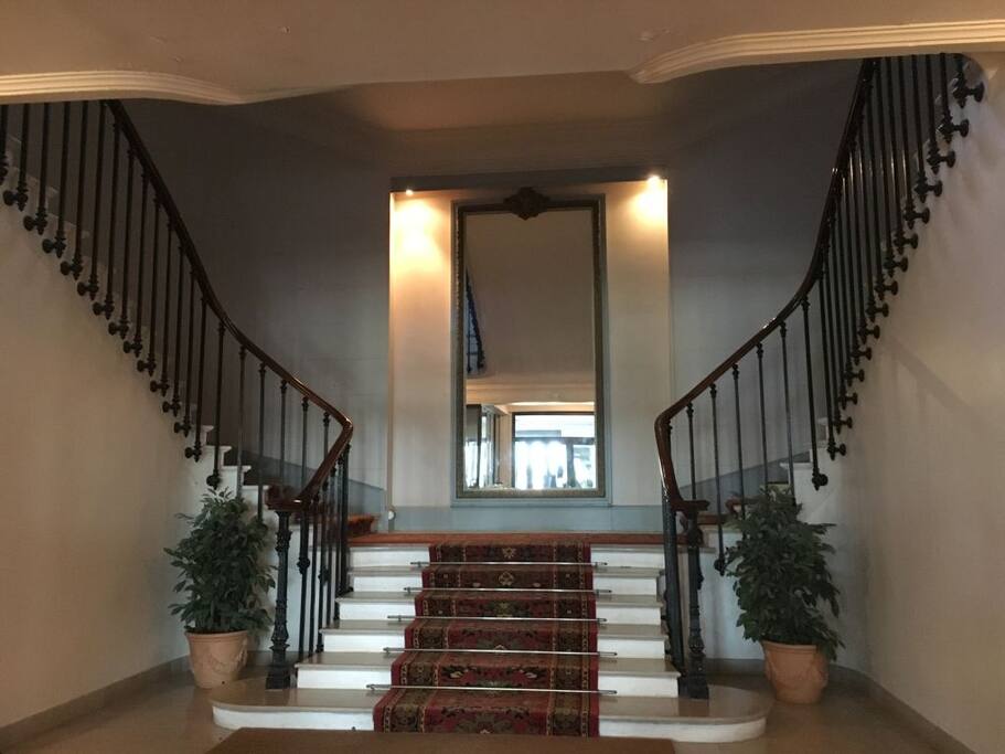 Entrée du Palace